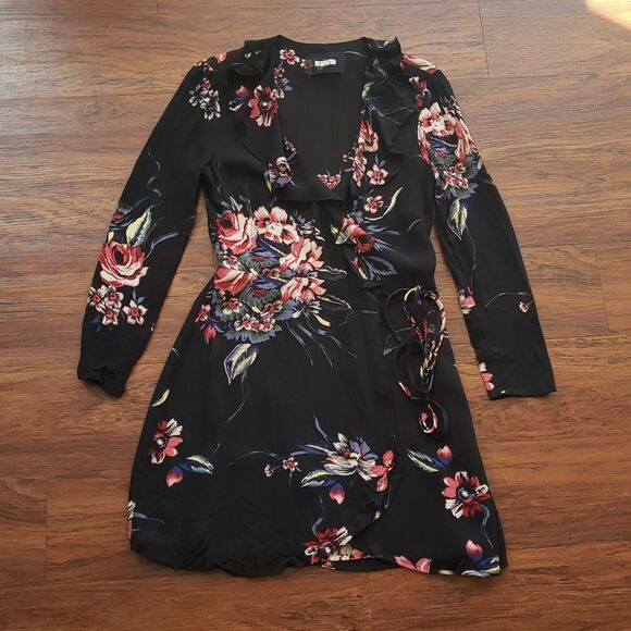 Reformation Black Floral Chic Feminine Workcore Trendy Mini Wrap Dress Size S - Picture 1 of 8
